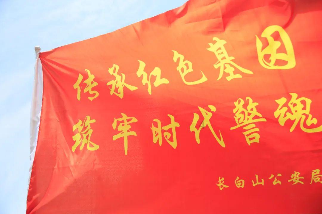 找两个比较古老的广播剧名字？
